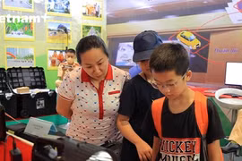 Pueblo de Hanoi valora poderío de la Policía Popular