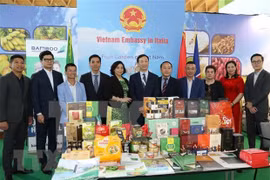 "Jardín de frutas de Vietnam" en exhibición en feria comercial Macfrut de Italia