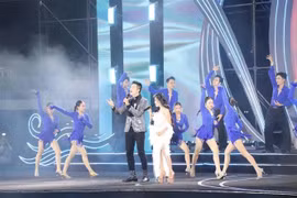 Una actuación en la apertura del Festival del Turismo Marítimo de Nha Trang 2024. (Foto: VNA)