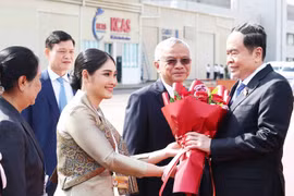 El presidente de la Asamblea Nacional de Vietnam, Tran Thanh Man, llegó a Vientiane para iniciar una visita oficial a Laos (Fuente: VNA)