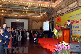Ciudad Ho Chi Minh destaca contribuciones de representaciones extranjeras