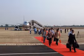 Vietnam recibe más de 52 millones de vacacionistas por vía aérea en primer semestre