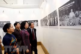 Inauguran exposición fotográfica sobre movimiento de emulación patriótica 