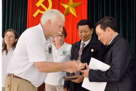 Destacan colaboración Vietnam-Estados Unidos en solución de secuelas de guerra