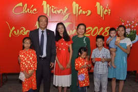 Vietnamitas en África celebran el Tet tradicional