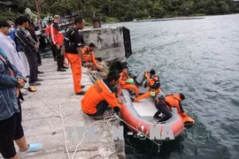 Indonesia suspende temporalmente actividades de barcos en lago Toba tras naufragio