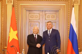 Presidente de Duma Estatal de Rusia destaca visita de dirigente partidista vietnamita