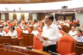 Reforma salarial, tema candente en el séptimo pleno del Partido Comunista de Vietnam
