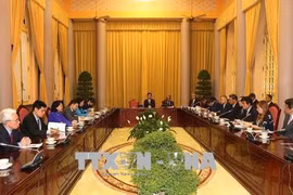 Vicepresidenta de Vietnam insta a la inversión a empresas de la prefectura japonesa de Fukuoka 