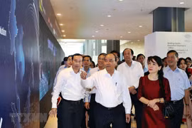 Premier vietnamita examina preparativos para Foro Económico Mundial sobre ASEAN 2018