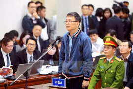 Continúan en Vietnam juicio contra exfuncionarios de empresa petrolera estatal
