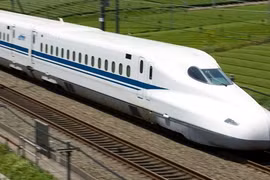 Vicepremier exhorta a realizar estudio prefactibilidad del ferrocarril Norte-Sur 