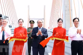 Provincias vietnamitas refuerzan cooperación para el desarrollo mutuo
