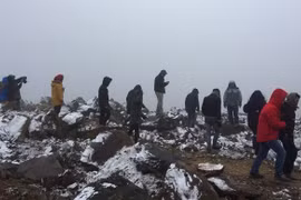 Localidad vietnamita cubierta de nieve