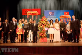 Celebran aniversario de lazos diplomáticos Vietnam - Australia en Ciudad Ho Chi Minh