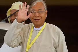 Presidente de Myanmar promete una república federal democrática