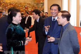 Oficina del Parlamento de Vietnam celebra el Año Nuevo Lunar
