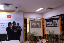 Lanzan en Hanoi y Nueva Delhi colección de sellos conjunta Vietnam- la India