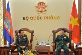 Vietnam y Camboya robustecen cooperación en defensa 