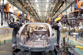 Grupo de auto Thaco traza alta meta para la fábrica en 2018