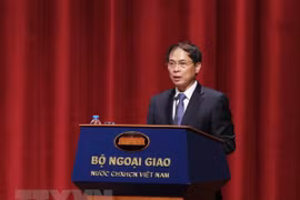 Diplomacia de Vietnam refuerza apoyo a empresas en integración internacional 