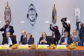 Premier de Vietnam inicia actividades en Cumbre de APEC