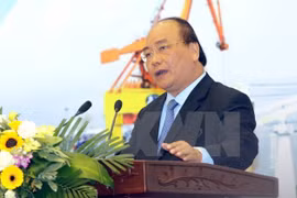 Premier vietnamita pide impulsar atracción de inversiones en sectores de alta tecnología