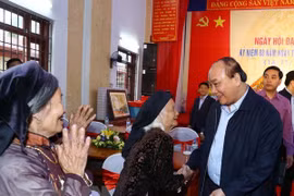 Premier de Vietnam asiste al Festival de Gran Unidad Nacional 