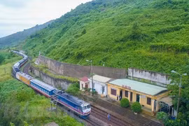 Realizan estudio de prefactibilidad de proyecto ferroviario de alta velocidad Norte-Sur 