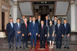 Ciudad Ho Chi Minh y Los Ángeles trabajan por impulsar cooperación bilateral