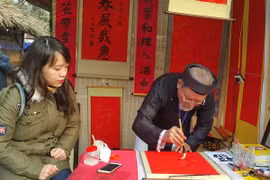 Vietnam festeja el Tet con diversas actividades culturales y artísticas