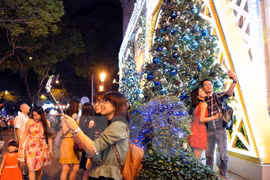 Ciudad Ho Chi Minh busca diversificar productos turísticos en 2018