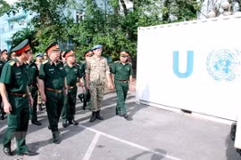 viceministro de Defensa, coronel general Nguyen Chi Vinh