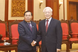 Máximo dirigente partidista de Vietnam recibe al vicepresidente del Parlamento de Laos