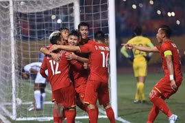 Selección vietnamita de fútbol impresiona a medios extranjeros con su racha invicta en Copa AFF Suzuki 2018