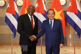 Vietnam y Cuba reiteran atención al enriquecimiento de las relaciones bilaterales
