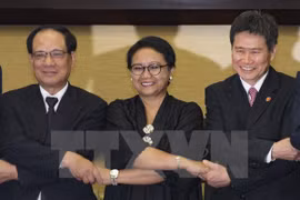Exsecretario general de ASEAN exhorta a una mejor cooperación regional