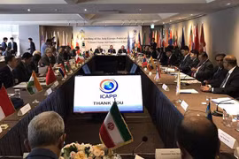 Delegación del PCV asiste al segundo Foro Político Asia- Europa en Londres