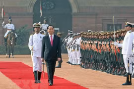 Efectúan en la India solemne acto de recibimiento al presidente de Vietnam