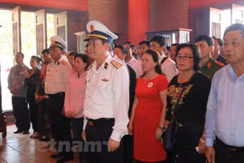 Vietnam y el mundo recuerdan nacimiento del Tío Ho