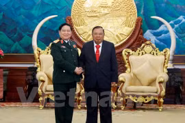 Fortalecen nexos Vietnam-Laos en defensa 