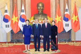 Presidente de Sudcorea concluye visita estatal a Vietnam