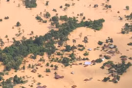 Presidente de Sudcorea enviará a rescatistas a Laos por colapso de presa 