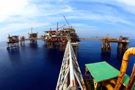 Producción vietnamita de petróleo y gas supera meta para el primer semestre