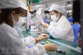 Advierte Banco Mundial impactos del COVID-19 en la producción de Vietnam 