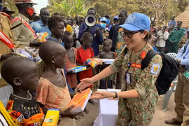Oficiales vietnamitas en Sudán del Sur y aspiración a la paz mundial