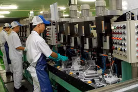Vietnam incentiva desarrollo de industria auxiliar
