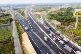 Inauguran autopista Trung Luong - My Thuan en Vietnam