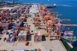 Japón financia expansión de puerto de aguas profundas en Camboya