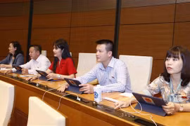 Vota Parlamento vietnamita resolución para aprobar liquidación presupuestaria estatal